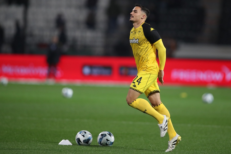 Άρης: Παρελθόν ο Άλβαρο