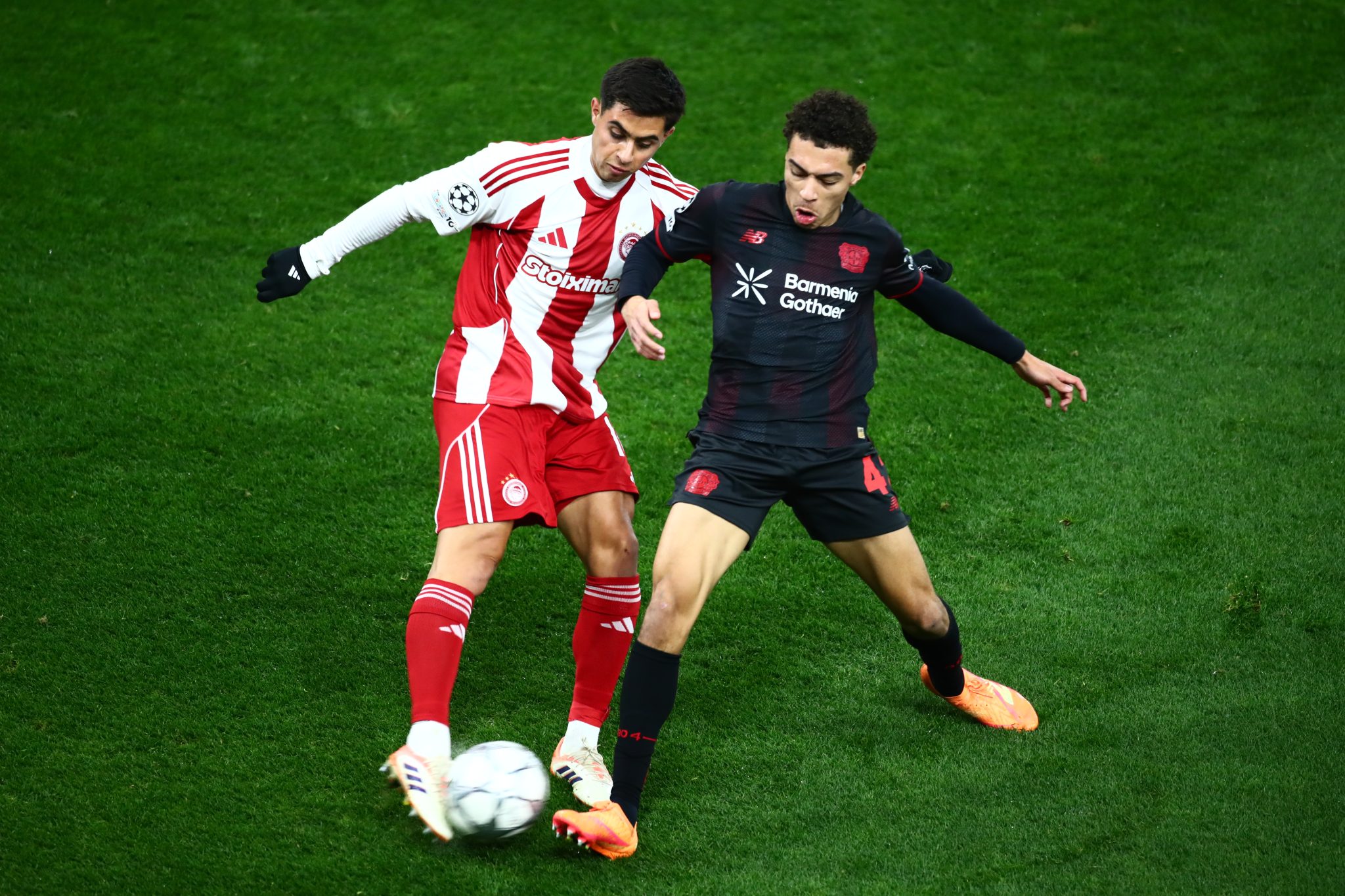 Τι κάνει εντός έδρας ο Ολυμπιακός με τις γερμανικές ομάδες: Από την Ντόρτμουντ στο… repeat με τη Λεβερκούζεν (vids)