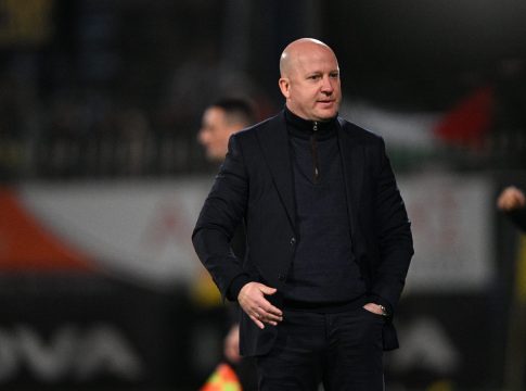 Ο Νίκολιτς έδιωξε από την ΑΕΚ τον βοηθό του επειδή πήγε με τον Τζόκοβιτς στο ΣΕΦ για το Ολυμπιακός – Ερυθρός Αστέρας