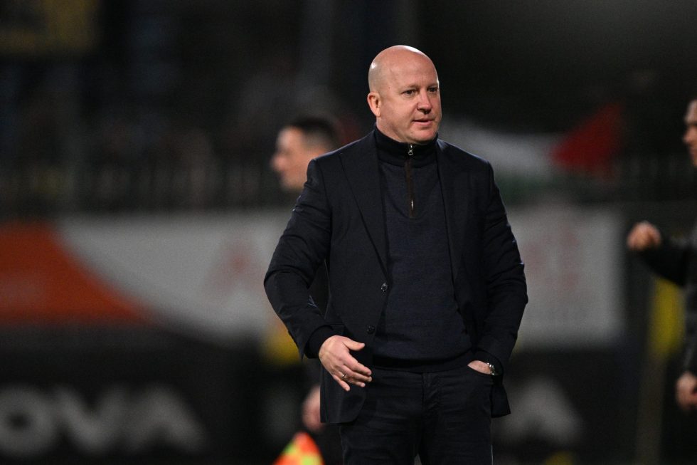 Ο Νίκολιτς έδιωξε από την ΑΕΚ τον βοηθό του επειδή πήγε με τον Τζόκοβιτς στο ΣΕΦ για το Ολυμπιακός – Ερυθρός Αστέρας