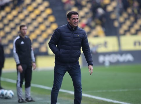 Άρης: Δύο επιστροφές για τον Χιμένεθ