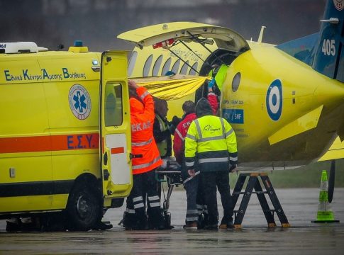 Στην Ελλάδα μεταφέρεται ο τραυματίας οπαδός του ΠΑΟΚ που είχε παραμείνει στη Ρουμανία