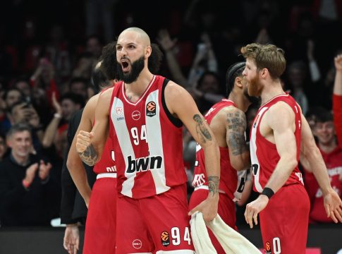 Ο Ολυμπιακός και μια «διαβολοβδομάδα» που μπορεί να τον στείλει στην κορυφή