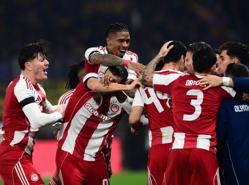 Ολυμπιακός: Όταν ο θόρυβος (πάει να) κρύψει τη μπάλα, το γήπεδο λέει την αλήθεια