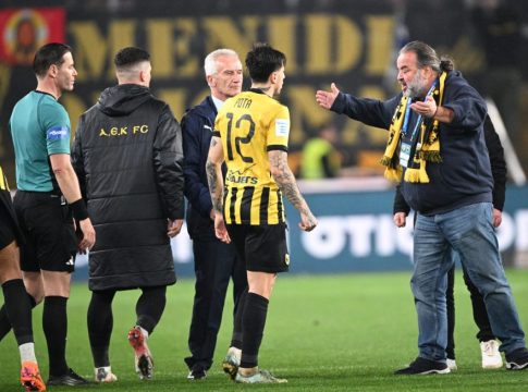 Η ΔΕΑΒ τιμώρησε με μία αγωνιστική την ΑΕΚ για όσα συνέβησαν στο ντέρμπι με τον Ολυμπιακό