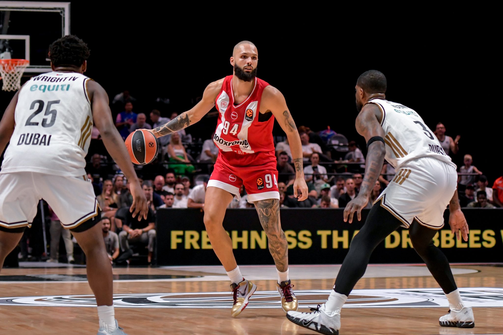 Ντουμπάι – Ολυμπιακός 108-98 (95-95 κ.δ): Πέταξαν τον ιδρώτα τους στην παράταση οι «ερυθρόλευκοι»