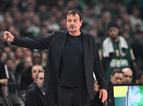 Αταμάν: «Συγχαρητήρια στους παίκτες για τον χαρακτήρα τους»