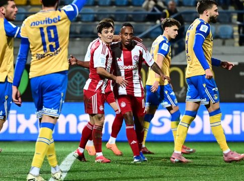 Αστέρας Τρίπολης – Ολυμπιακός: Ο Ζέλσον κάνει το 3-0 με κοντινή προβολή (vid)