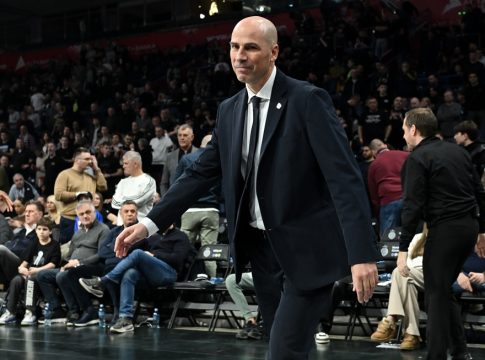 Πενιαρόγια: «Είναι σπουδαία νίκη, κάναμε ένα ολοκληρωμένο παιχνίδι»