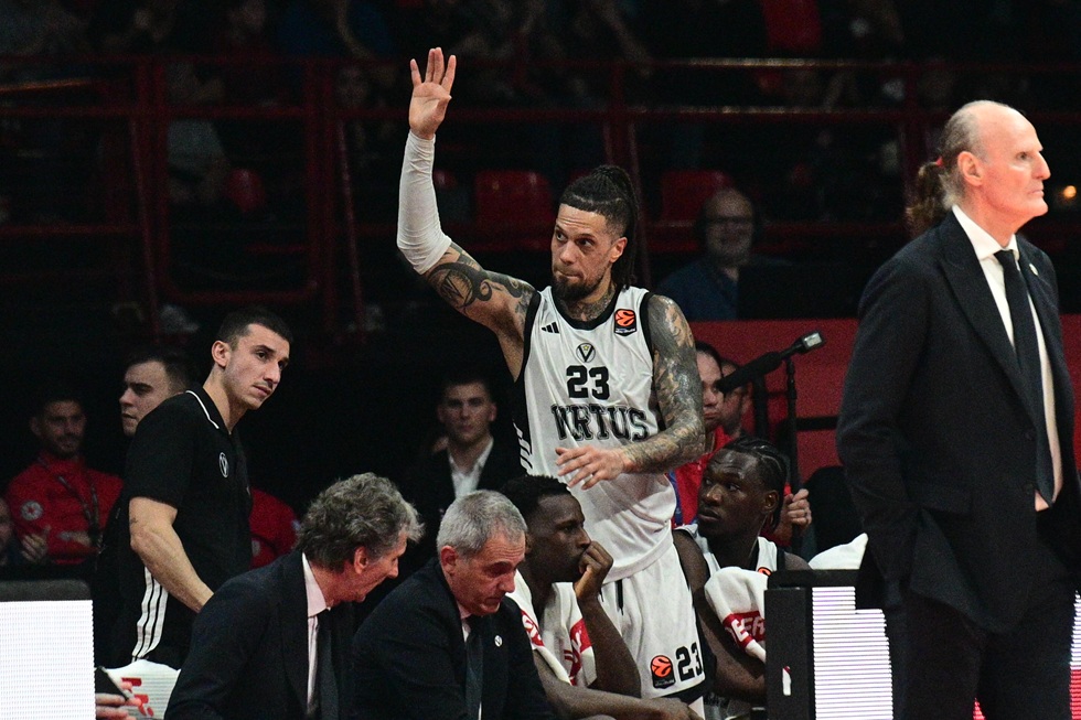 Χάκετ: «Θα δείχνω το χειροκρότημα στο ΣΕΦ στα παιδιά μου»