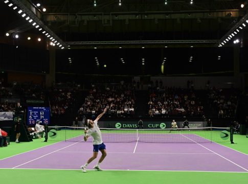 Ο Στέφανος το παρόν, τα παιδιά το μέλλον (pics)