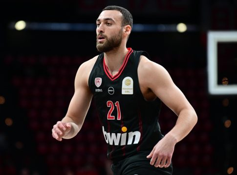 Νετζήπογλου: «Ζω το όνειρο, είμαι στην μεγαλύτερη ομάδα της Ευρώπης»