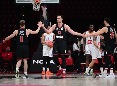 Έδωσε 40 ασίστ και έκανε ρεκόρ ο Ολυμπιακός (pic)