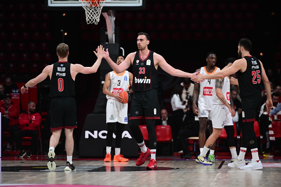 Έδωσε 40 ασίστ και έκανε ρεκόρ ο Ολυμπιακός (pic)