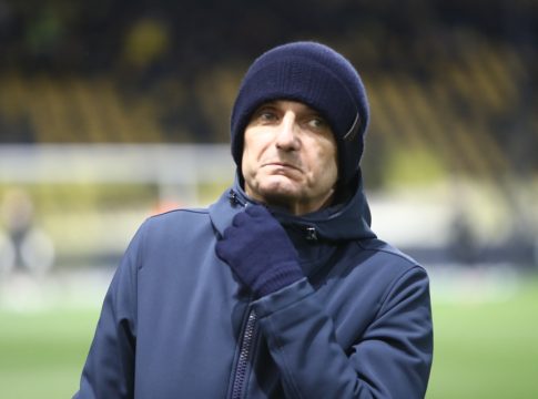 Ο Λουτσέσκου που μετράει ευκαιρίες που δεν υπάρχουν και η κόκκινη στον Ζαφείρη που δεν δόθηκε