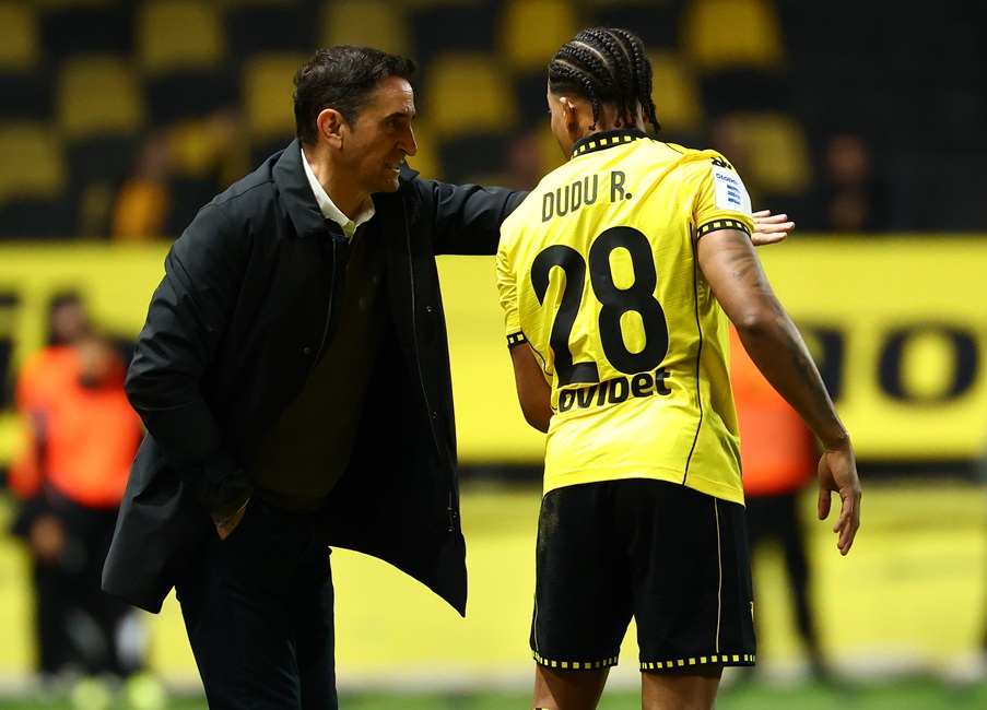 Με δύο αλλαγές κόντρα στον Βόλο ο Άρης