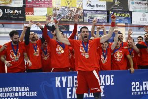 Η καταμέτρηση συνεχίζεται: Ο Ολυμπιακός έφτασε τους 340 τίτλους!