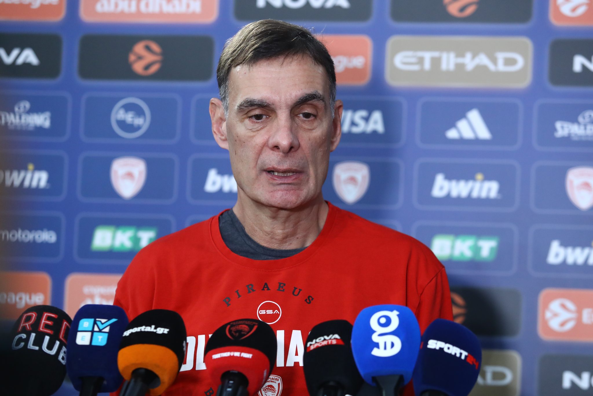 Μπαρτζώκας για την κατάσταση των τραυματιών: «Είναι αβέβαιο…»