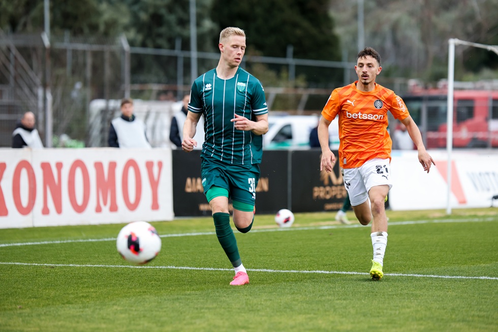 Ο ΟΦΗ έμεινε με παίκτη λιγότερο, αλλά κατάφερε να ανοίξει το σκορ στο 45′ (vids)