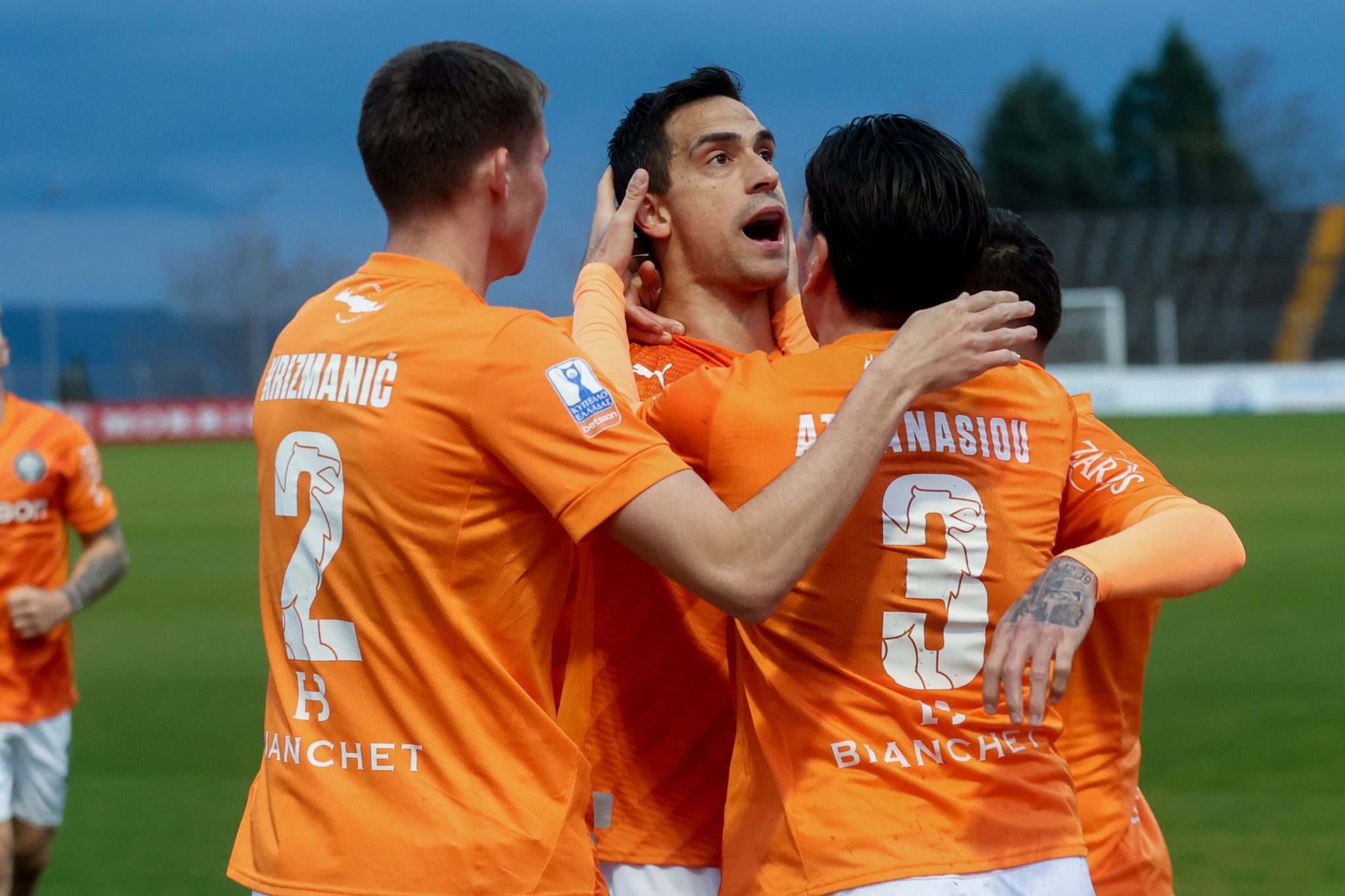 Έπος: Ο ΟΦΗ προκρίθηκε με 1-18 τελικές (vid)