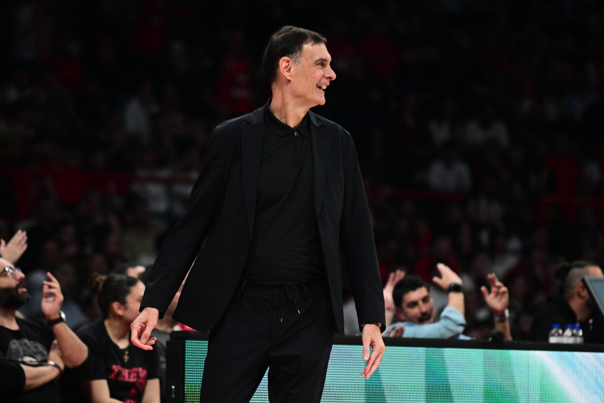 Μπαρτζώκας: «Έχετε ακούσει κάποιον από εμάς να λέει πάμε να πάρουμε την Ευρωλίγκα στο ΟΑΚΑ;» – Τι είπε για τους τραυματίες ενόψει Κυπέλλου