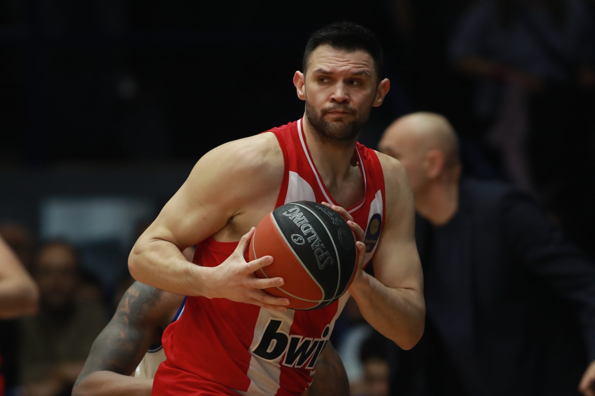 Ο Παπανικολάου έγινε ο τρίτος παίκτης του Ολυμπιακού με 1.000+ αμυντικά ριμπάουντ στο πρωτάθλημα (pic)