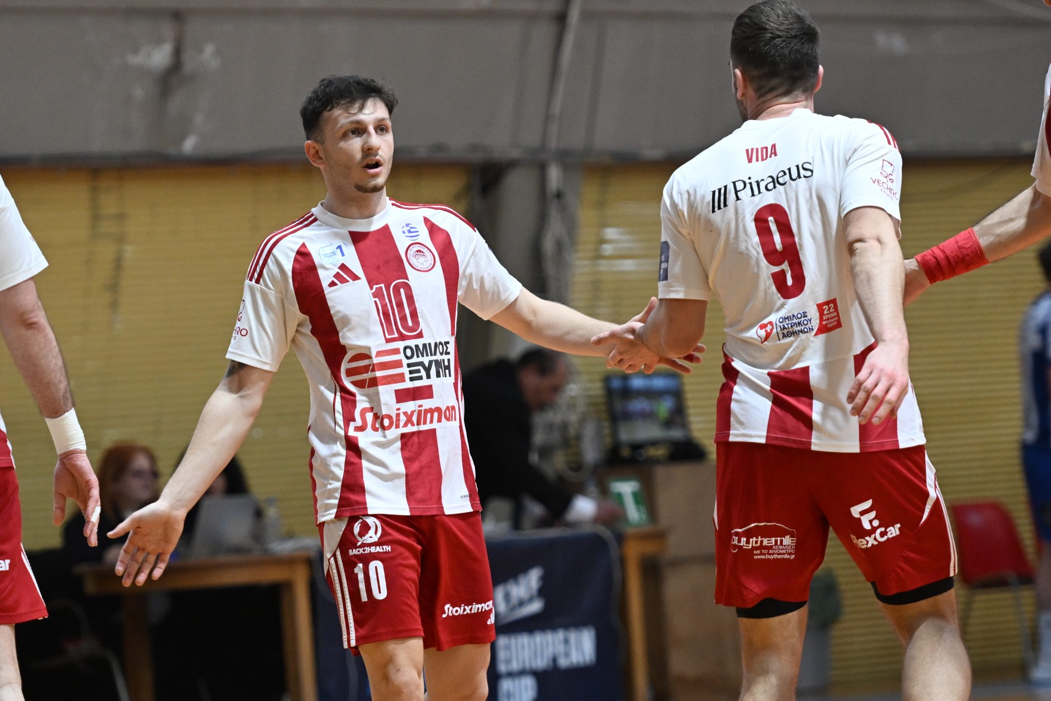 Ολυμπιακός – Β-Κ 46 39-30: Σημαντικό βήμα πρόκρισης στους «8» για τους Ερυθρόλευκους (vid)