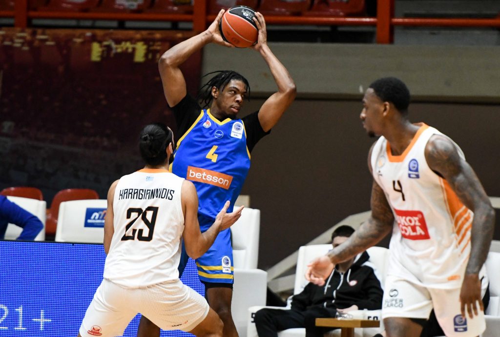 Προμηθέας Πάτρας – Περιστέρι 77-84: Σημαντικό «διπλό» οκτάδας