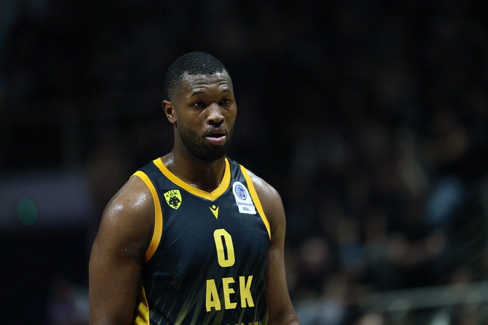 Γκρέι: «Θα είμαστε ανταγωνιστικοί κόντρα στον Ολυμπιακό» (vids)