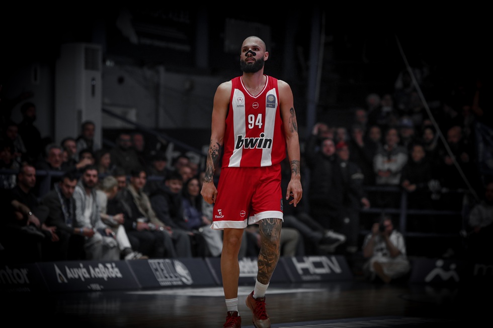 Η απίθανη εμφάνιση του Εβάν Φουρνιέ κόντρα στον Ηρακλή (vid)