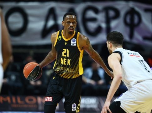 ΠΑΟΚ – ΑΕΚ 71-88: Τον διέλυσε…