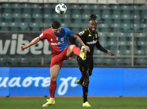 Βόλος – Άρης 1-1: Η ισοπαλία της… γκάφας στο Πανθεσσαλικό!