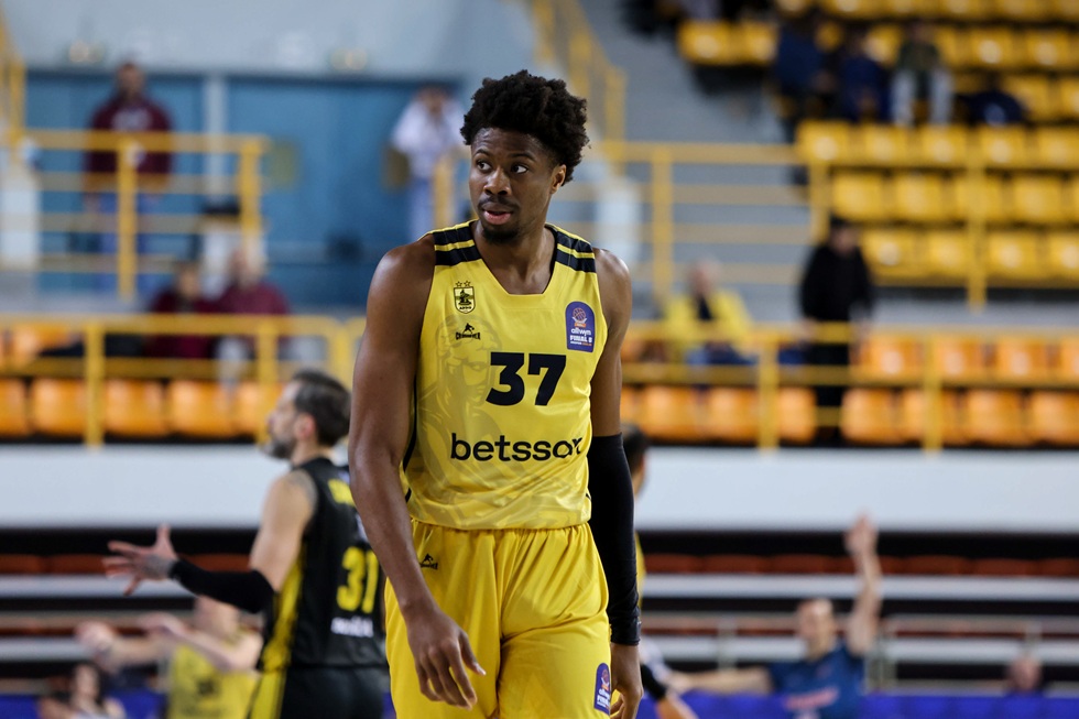 Κ. Αντετοκούνμπο: «Αυτά ήταν τα λόγια του Γιάννη που μου άλλαξαν τη ζωή» (vid)