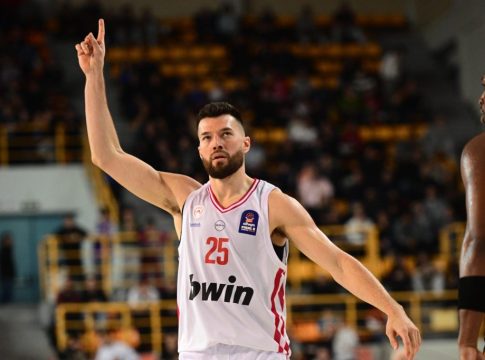 Το «μάθημα» από τον τελικό και η σημασία του Πίτερς στο παιχνίδι του Ολυμπιακού (vids)