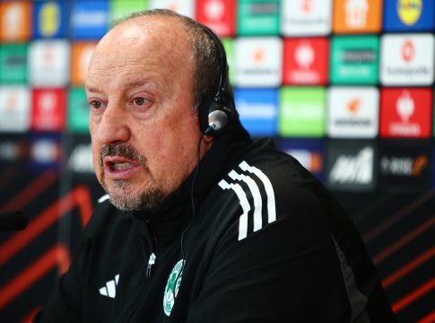 Μπενίτεθ: «Ξέρω ότι όλοι περιμένουν πιο πολλά από εμάς – Συναντήσαμε περισσότερα προβλήματα από όσα περιμέναμε»