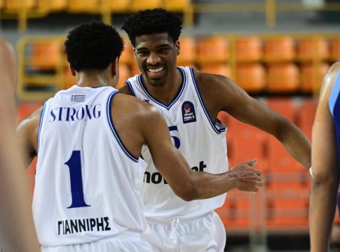 Το απίθανο κάρφωμα του Σμιθ για τον Ηρακλή κόντρα στη Μύκονο Betsson (vid)