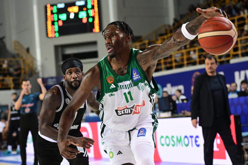 Αυτά έκανε ο Χέιζ-Ντέιβις στο ντεμπούτο του με τον Παναθηναϊκό (vids)