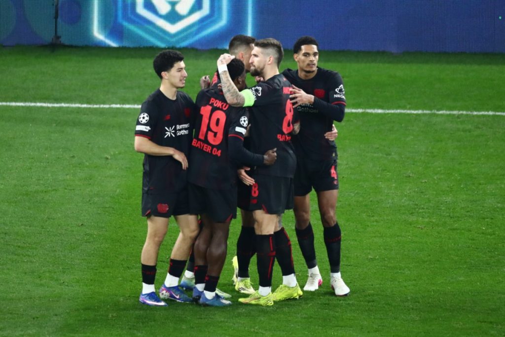 Ολυμπιακός – Λεβερκούζεν: Δύο γκολ του Σικ μέσα σε τρία λεπτά (vids)