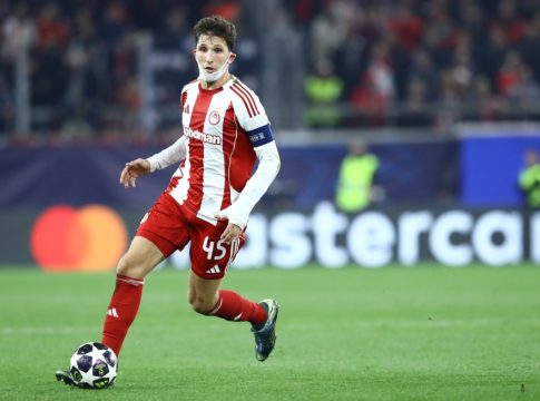 Παναγιώτης Ρέτσος: Πρόσωπο γεμάτο αίματα, 15 ράμματα, σπασμένο χέρι και… συνεχίζει!