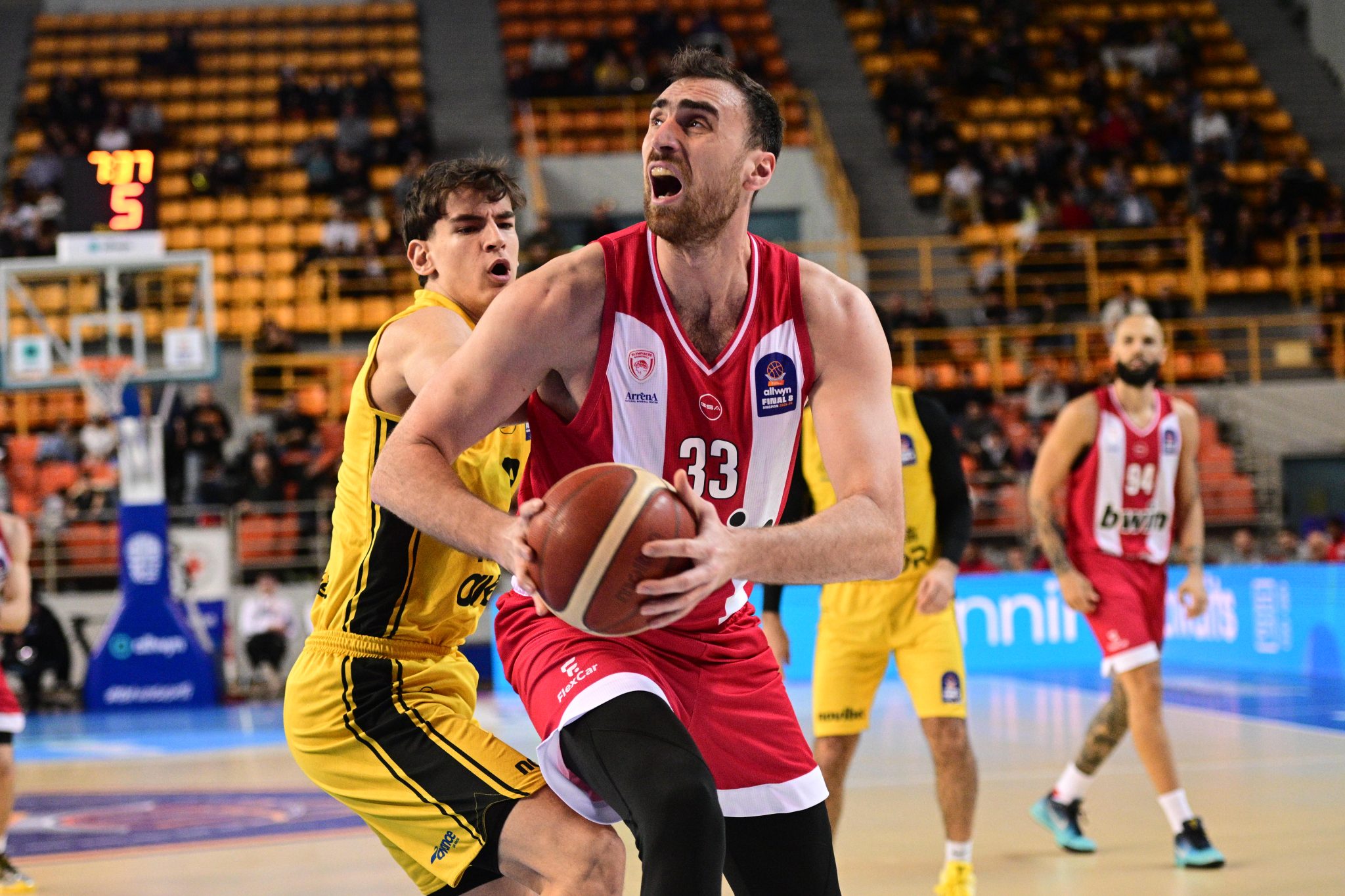 Τι είναι το κάταγμα που έπαθε ο Μιλουτίνοφ και ποιοι είναι οι δύο δρόμοι αντιμετώπισής του