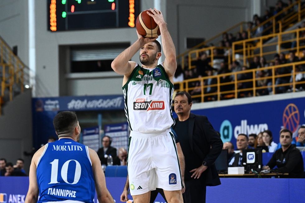 Ρογκαβόπουλος: «Τεράστια μεταγραφή ο Χέιζ-Ντέιβις, περαστικά στον Μιλουτίνοφ»