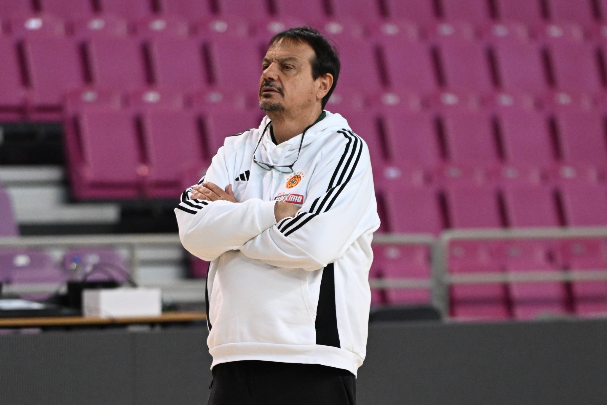 Δεν έκανε δηλώσεις ο Αταμάν ενόψει του τελικού του Κυπέλλου απέναντι στον Ολυμπιακό – Τι είπαν Χουάντσο και Γκραντ