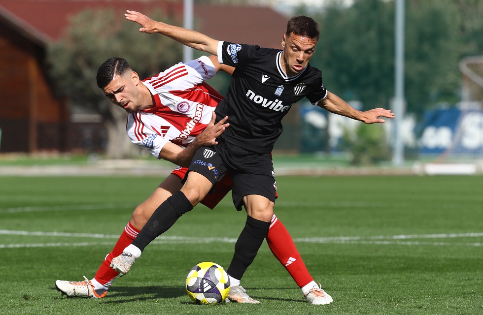 Ολυμπιακός Β’ – Καλαμάτα 0-3: Νίκη και κορυφή για τη «Μαύρη Θύελλα» – «Γκέλαρε» ο Πανιώνιος (0-0)