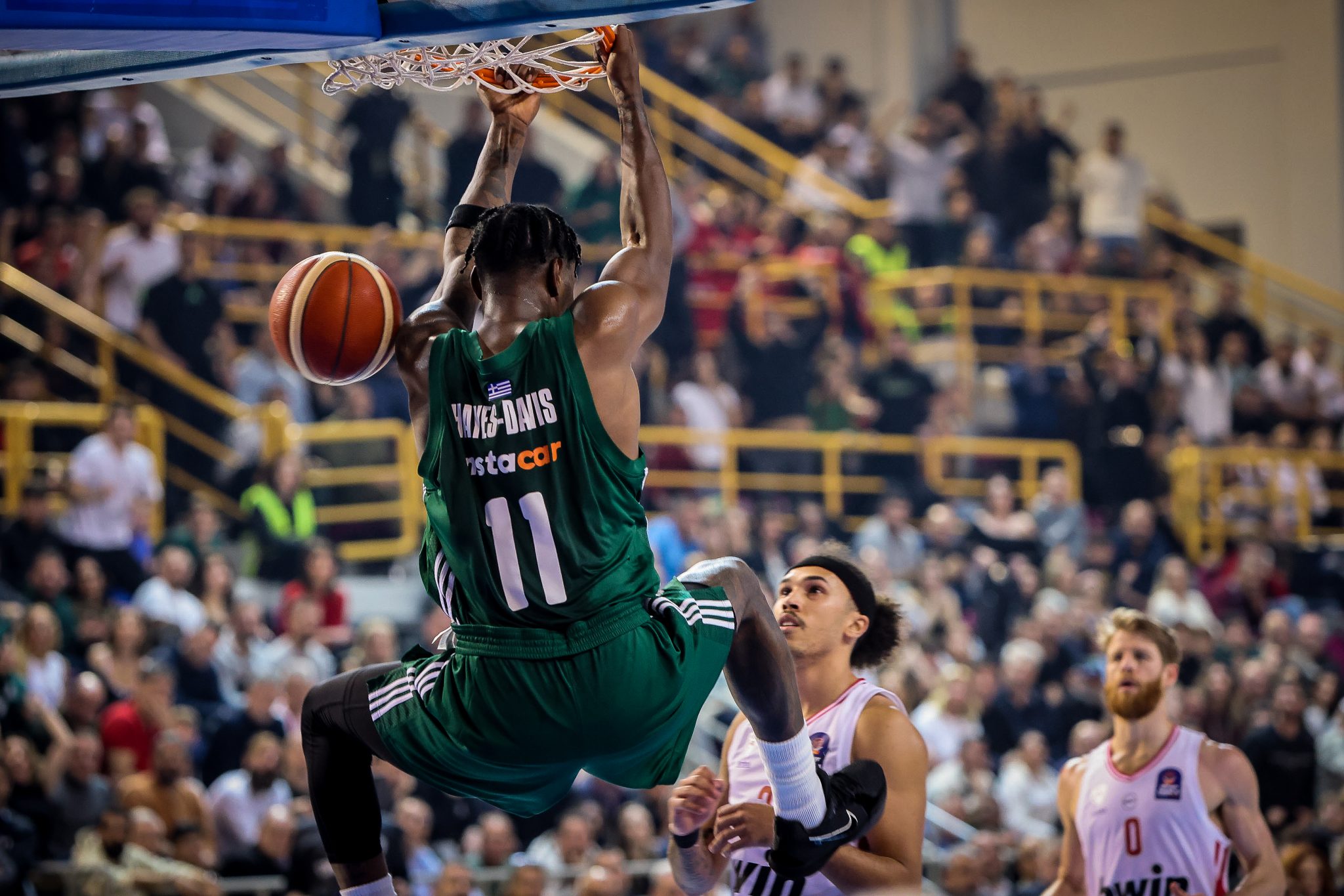 Κομβικός με το «καλησπέρα»: Αυτά έκανε ο MVP Χέιζ-Ντέιβις στον τελικό του Κυπέλλου (vids)