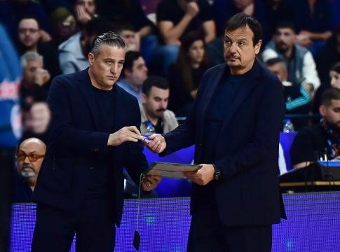 Αταμάν: «Βλέπω μόλις 7-8 δημοσιογράφους, αν χάναμε θα ήταν περισσότεροι»