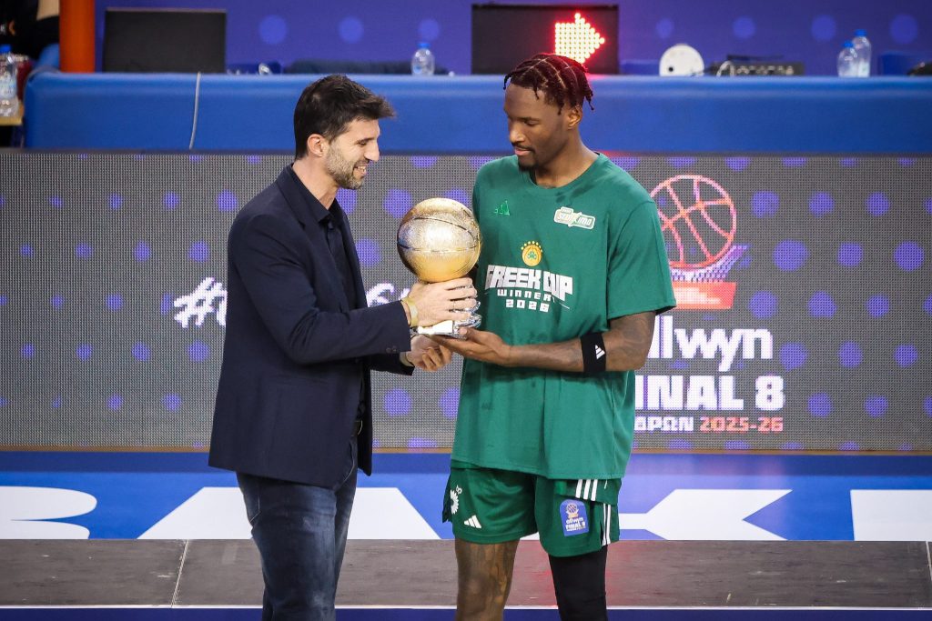 Χέιζ-Ντέιβις: «Συγχαρητήρια σε όλους – Ευχαριστώ τον Γιαννακόπουλο που με εμπιστεύτηκε»