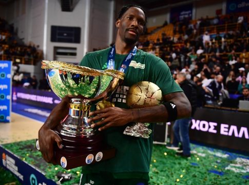 Το βίντεο του Χέιζ-Ντέιβις από τη vintage κάμερα: Ο τελικός, οι πανηγυρισμοί και η αποθέωση στο ξενοδοχείο