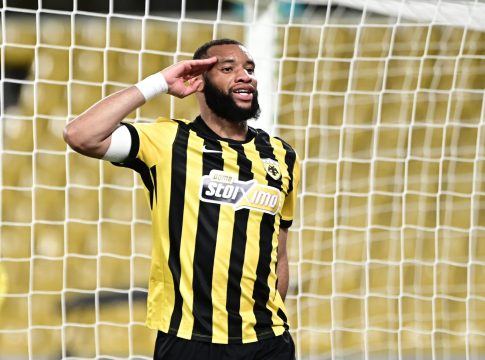 Μουκουντί: «Είμαι χαρούμενος που σκόραρα, αλλά περισσότερο για τη νίκη της ομάδας»