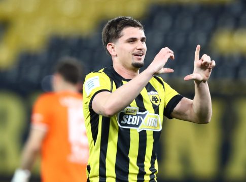 Το μήνυμα του Μαρίν για τη συνέχεια της σεζόν με την ΑΕΚ: «Νύχτες γεμάτες φωτιά, παιχνίδια γεμάτα χαρακτήρα» (pic)