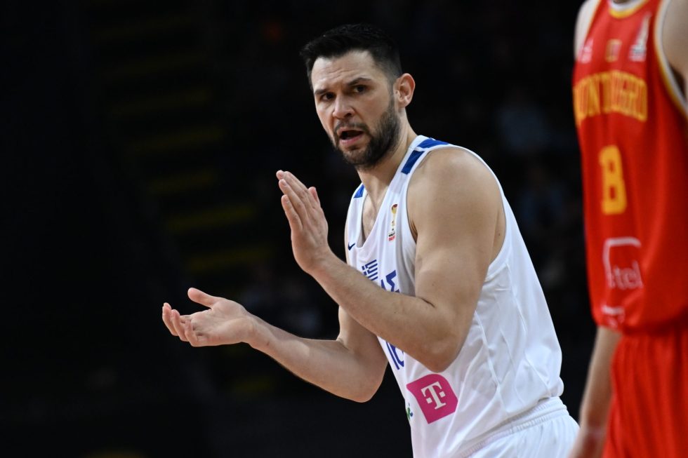 Η τρομερή ασίστ του Παπανικολάου στον Μήτρου – Λονγκ (vid)